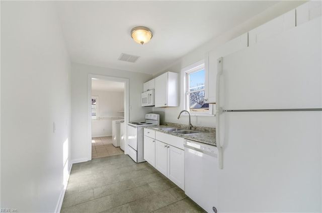 428 Colonial AVE, Hampton, VA 23661