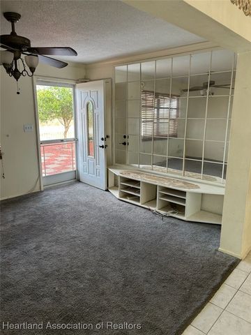 647 HOLMES Avenue, Lake Placid, FL 33852