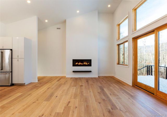 513 Myrtle Avenue, Wallkill, NY 12589