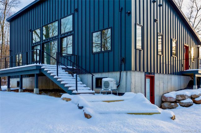 513 Myrtle Avenue, Wallkill, NY 12589