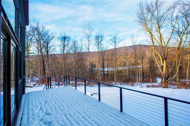 513 Myrtle Avenue, Wallkill, NY 12589