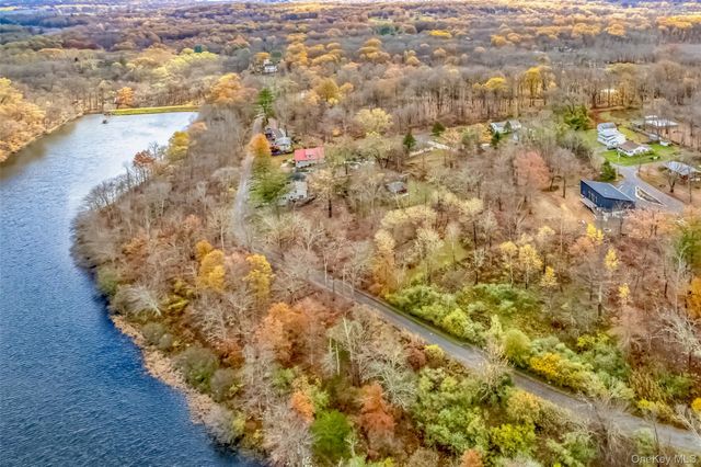 513 Myrtle Avenue, Wallkill, NY 12589