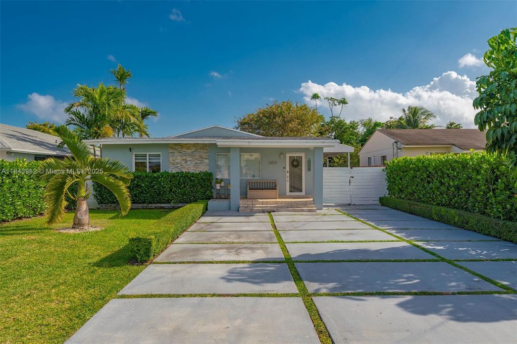 6432 SW 33rd St, Miami, FL 33155