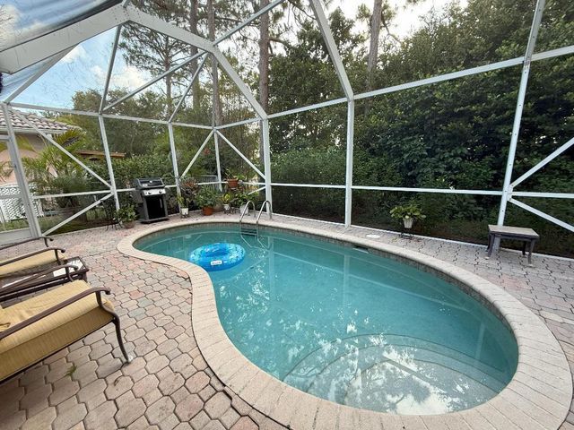 328 W Coral Trace Circle W, Delray Beach, FL 33445