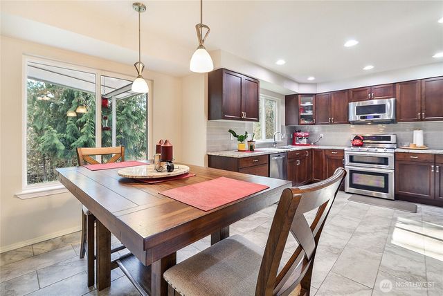 2914 127 Avenue NE, Lake Stevens, WA 98258