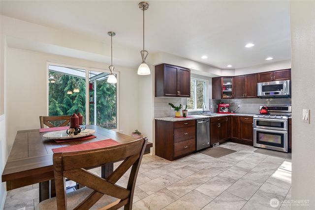 2914 127 Avenue NE, Lake Stevens, WA 98258