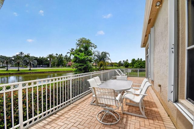 7760 Carrington Court, Boynton Beach, FL 33472