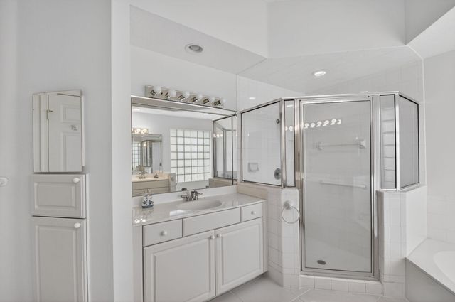 7760 Carrington Court, Boynton Beach, FL 33472