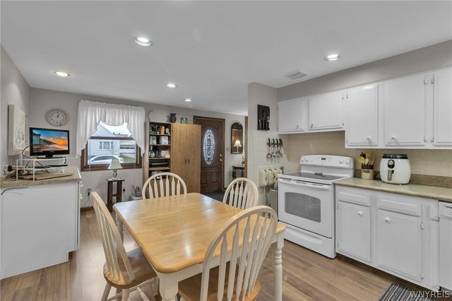 83 Lemoine Avenue, Cheektowaga, NY 14227