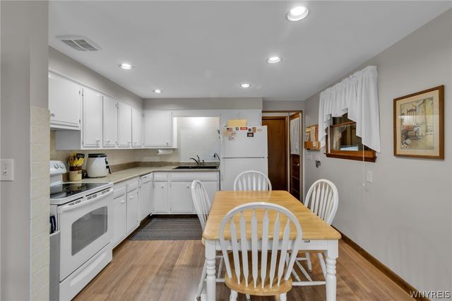 83 Lemoine Avenue, Cheektowaga, NY 14227