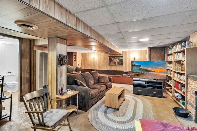 83 Lemoine Avenue, Cheektowaga, NY 14227