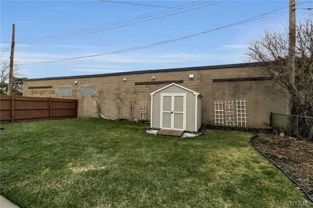 83 Lemoine Avenue, Cheektowaga, NY 14227