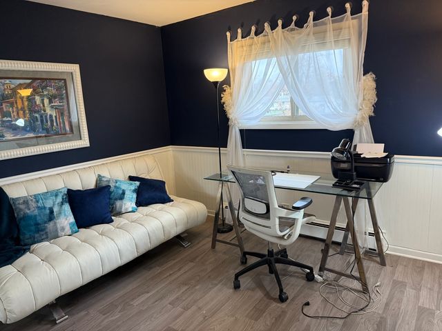 5725 Holmes Avenue 15, Clarendon Hills, IL 60514