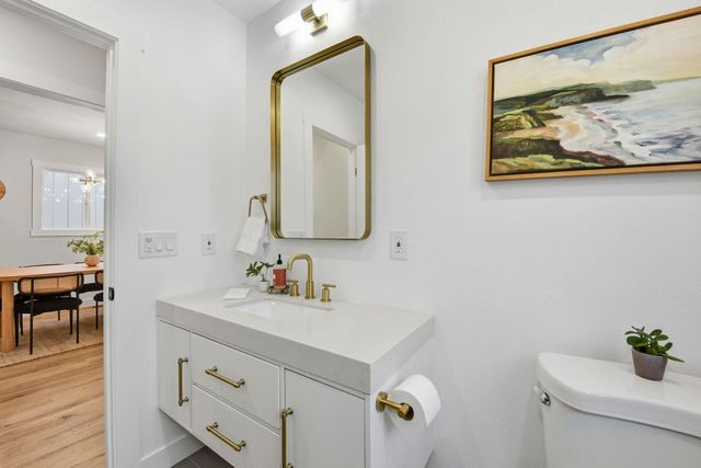 2740 76Th Ave, Oakland, CA 94605