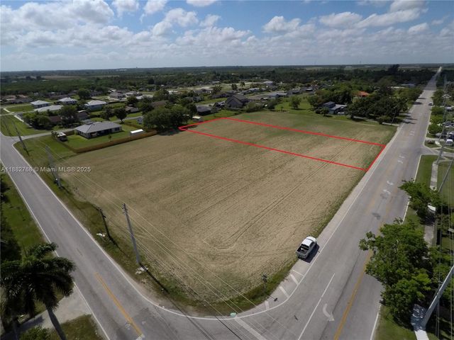 32020 SW 202 Ave, Homestead, FL 33030