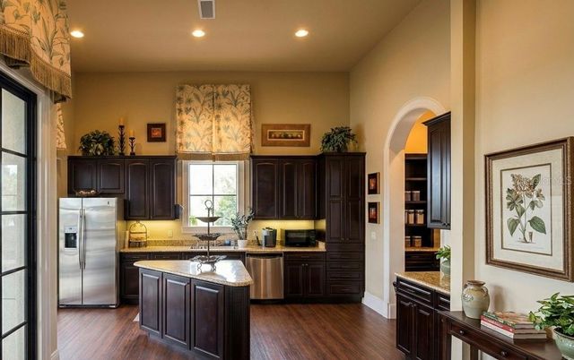 328 CALADIUM AVENUE, Lake Alfred, FL 33850