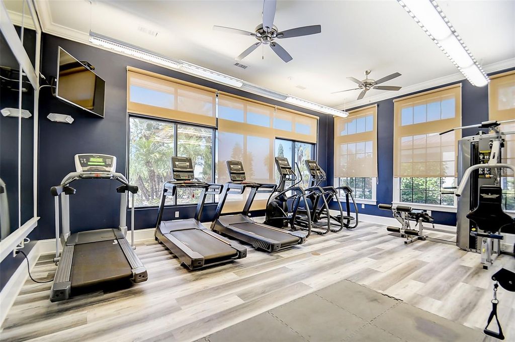 Image 32 of property listing at 328 CALADIUM AVENUE, Lake Alfred, FL 33850