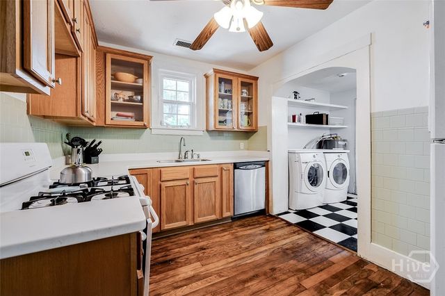 722 E 40th Street, Savannah, GA 31401