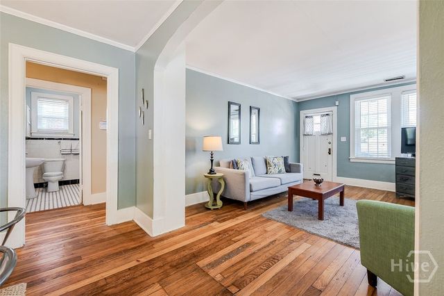 722 E 40th Street, Savannah, GA 31401