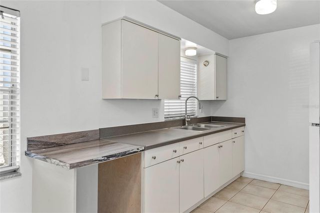 2905 E CENTRAL BOULEVARD, Orlando, FL 32803