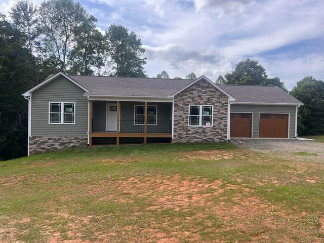 3727 Golden View RD, Glade Hill, VA 24092
