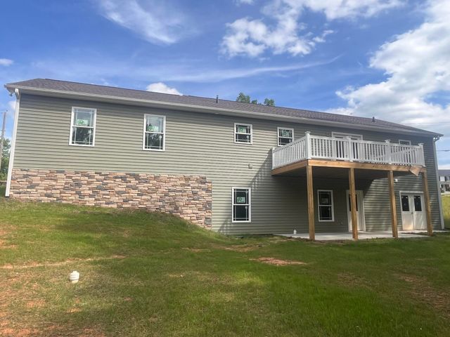 3727 Golden View RD, Glade Hill, VA 24092