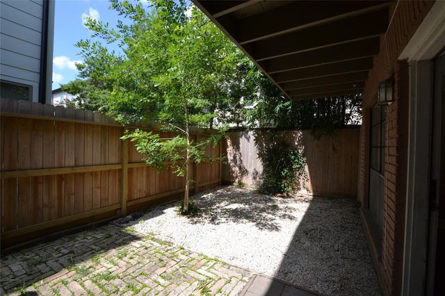 2414 Morse Street 1, Houston, TX 77019