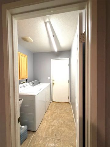 15184 Macadamia Court, Fontana, CA 92335