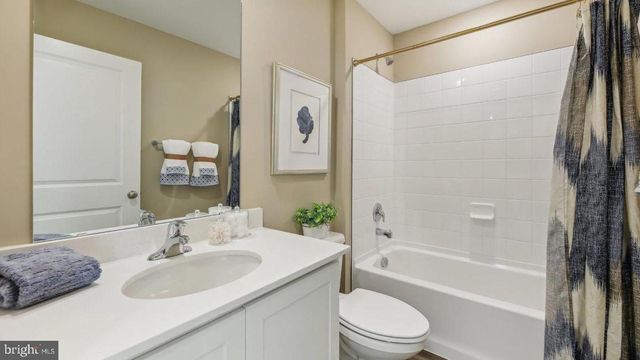 5221 MANOR PARK DR, Upper Marlboro, MD 20772