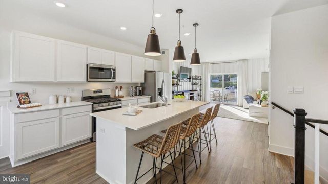 5221 MANOR PARK DR, Upper Marlboro, MD 20772