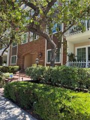 10668 Eastborne 203, Los Angeles, CA 90024