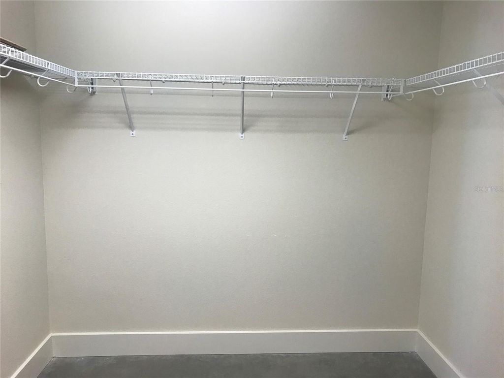 Image 21 of property listing at 125 N KENTUCKY AVENUE 203, Lakeland, FL 33801