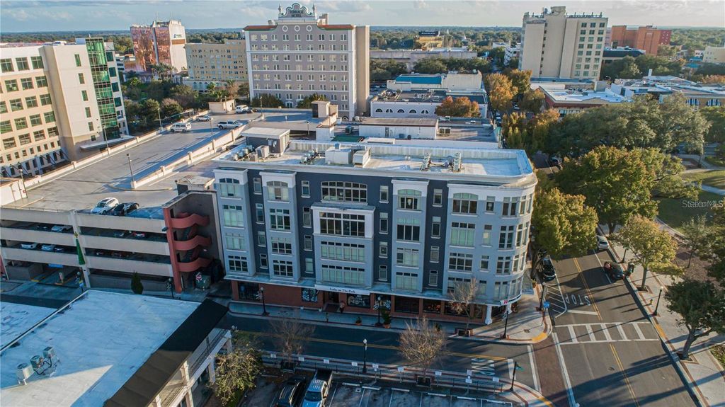 Image 27 of property listing at 125 N KENTUCKY AVENUE 203, Lakeland, FL 33801