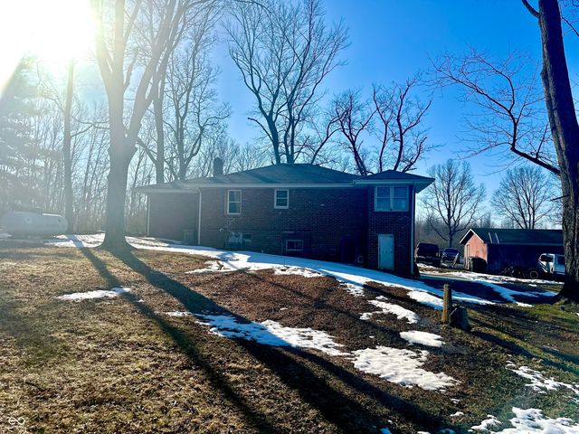 2484 E 360 N, Anderson, IN 46012