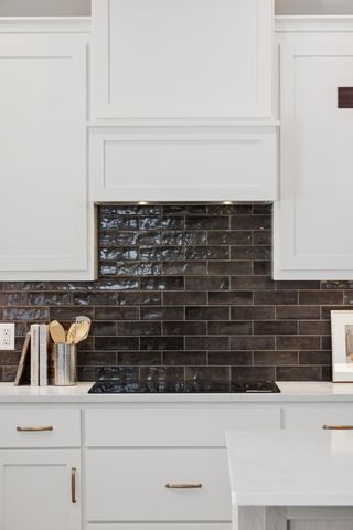 3496 Knightsbridge Trail N, Lake Elmo, MN 55042