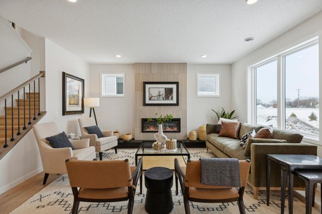 3496 Knightsbridge Trail N, Lake Elmo, MN 55042