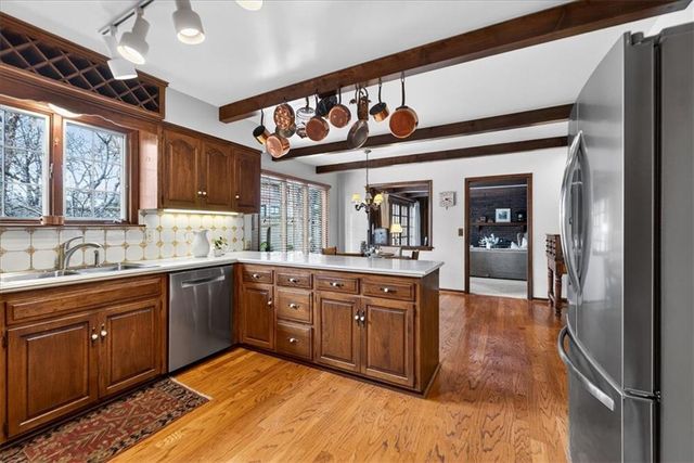 20 Wycklow Street, Overland Park, KS 66207