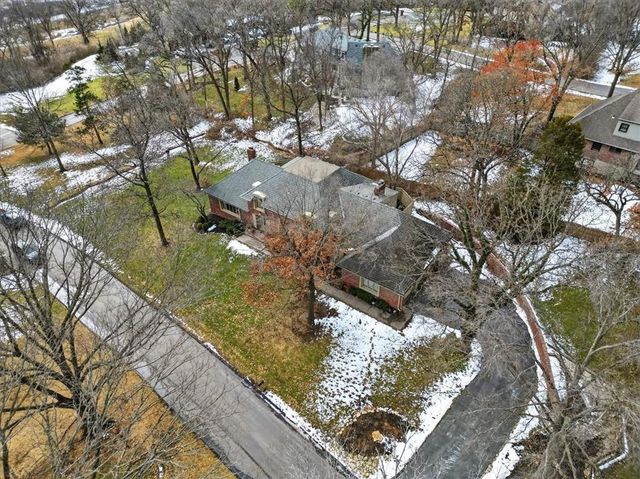 20 Wycklow Street, Overland Park, KS 66207