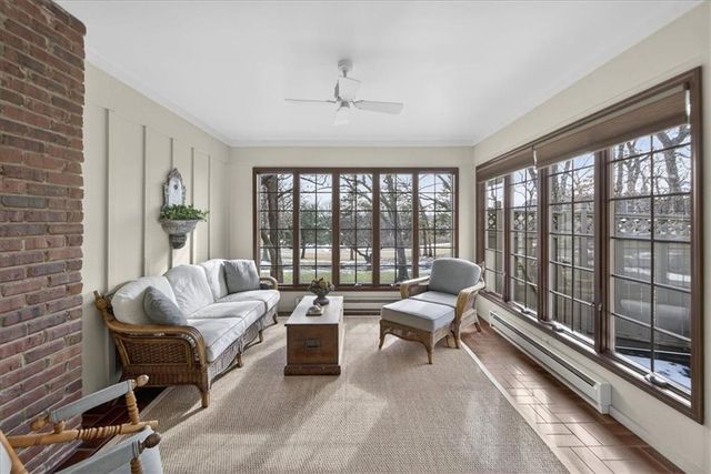 20 Wycklow Street, Overland Park, KS 66207