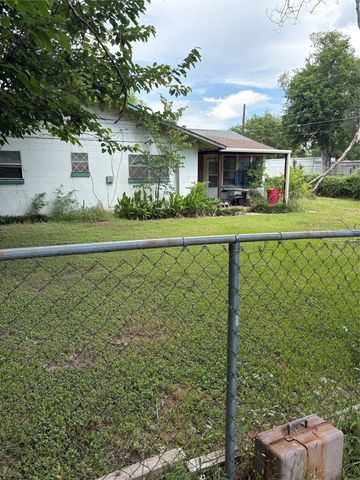 250 Bluegrass, Whitney, TX 76692