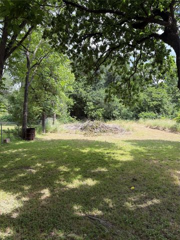 250 Bluegrass, Whitney, TX 76692