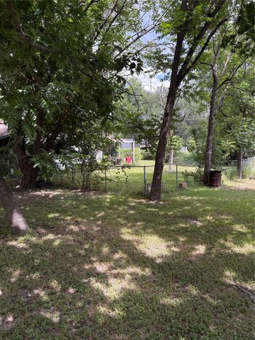 250 Bluegrass, Whitney, TX 76692