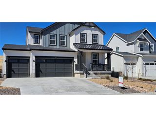 733 Penn Rd, Elizabeth, CO 80107