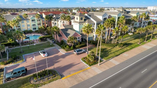 7000 Seawall Boulevard 811, Galveston, TX 77551