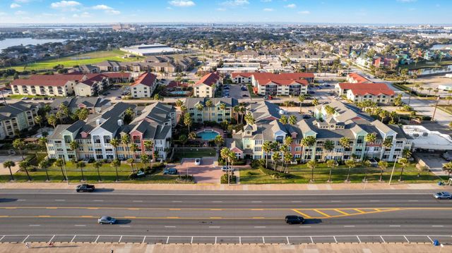 7000 Seawall Boulevard 811, Galveston, TX 77551