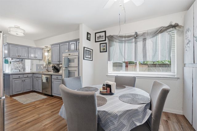 1233 Greenbriar Lane, Cleburne, TX 76033