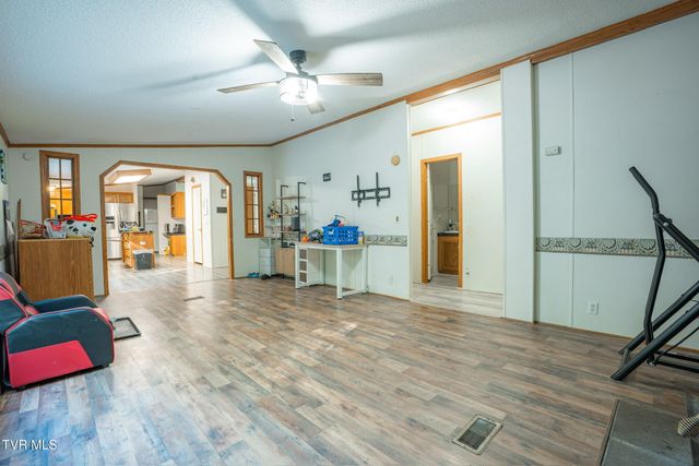 100 Edwards Ridge Road, Erwin, TN 37650