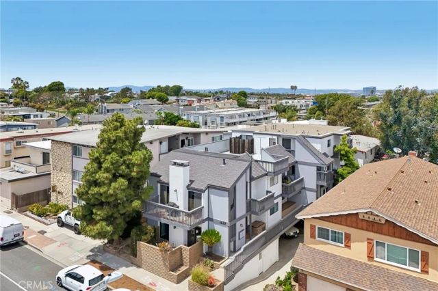 1447 Manhattan Beach Boulevard A, Manhattan Beach, CA 90266