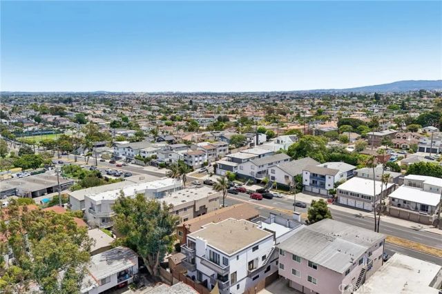 1447 Manhattan Beach Boulevard A, Manhattan Beach, CA 90266
