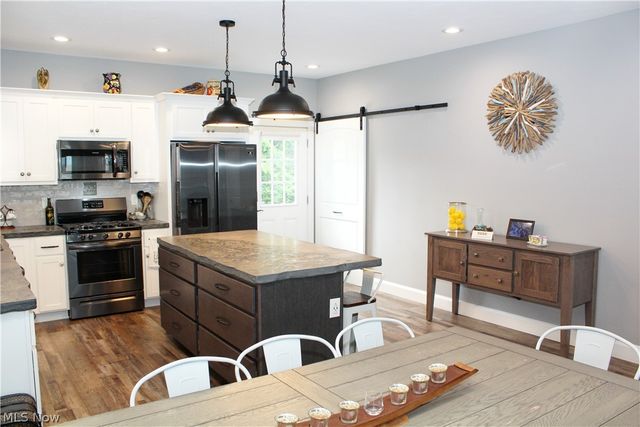 1939 Craig Drive, Lake Milton, OH 44429